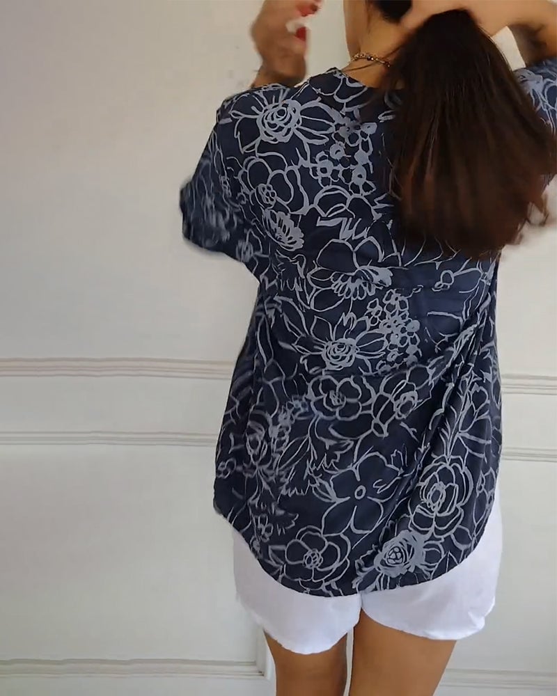 Blusa Impresa Con Botones y Cuello en V