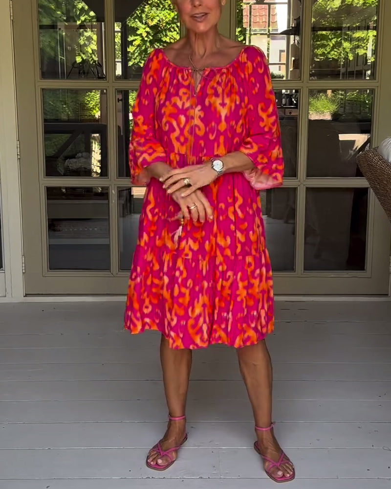 Vestido Rojo Con Estampado Y Mangas Tres Cuartos