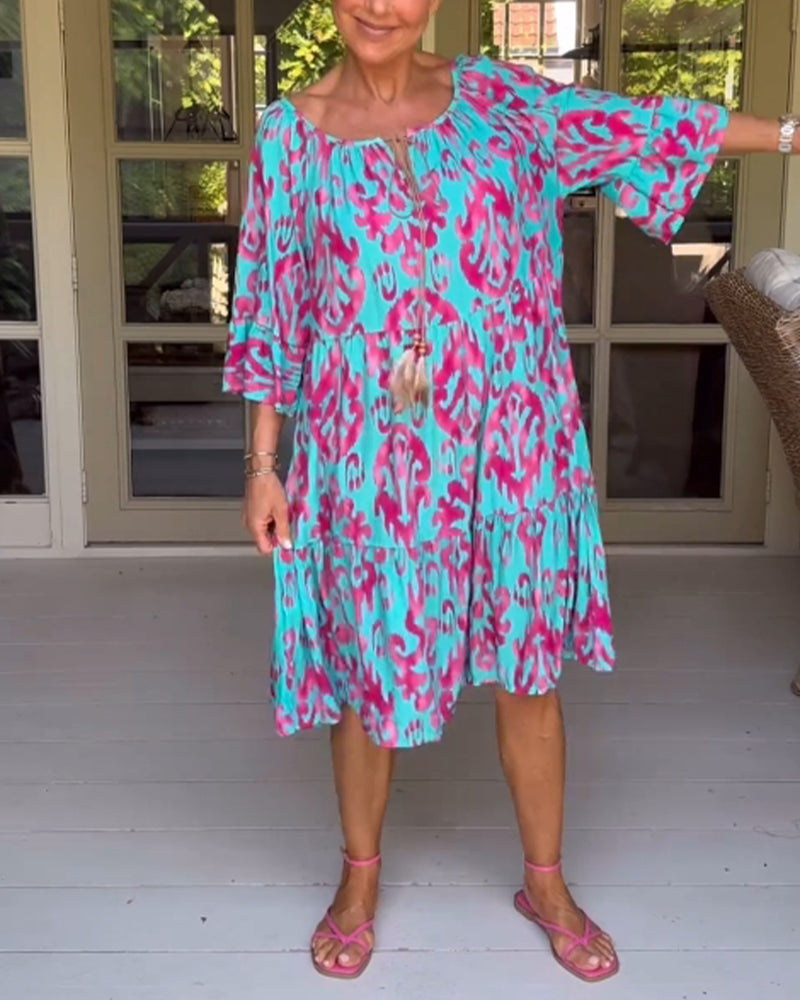 Vestido Rojo Con Estampado Y Mangas Tres Cuartos