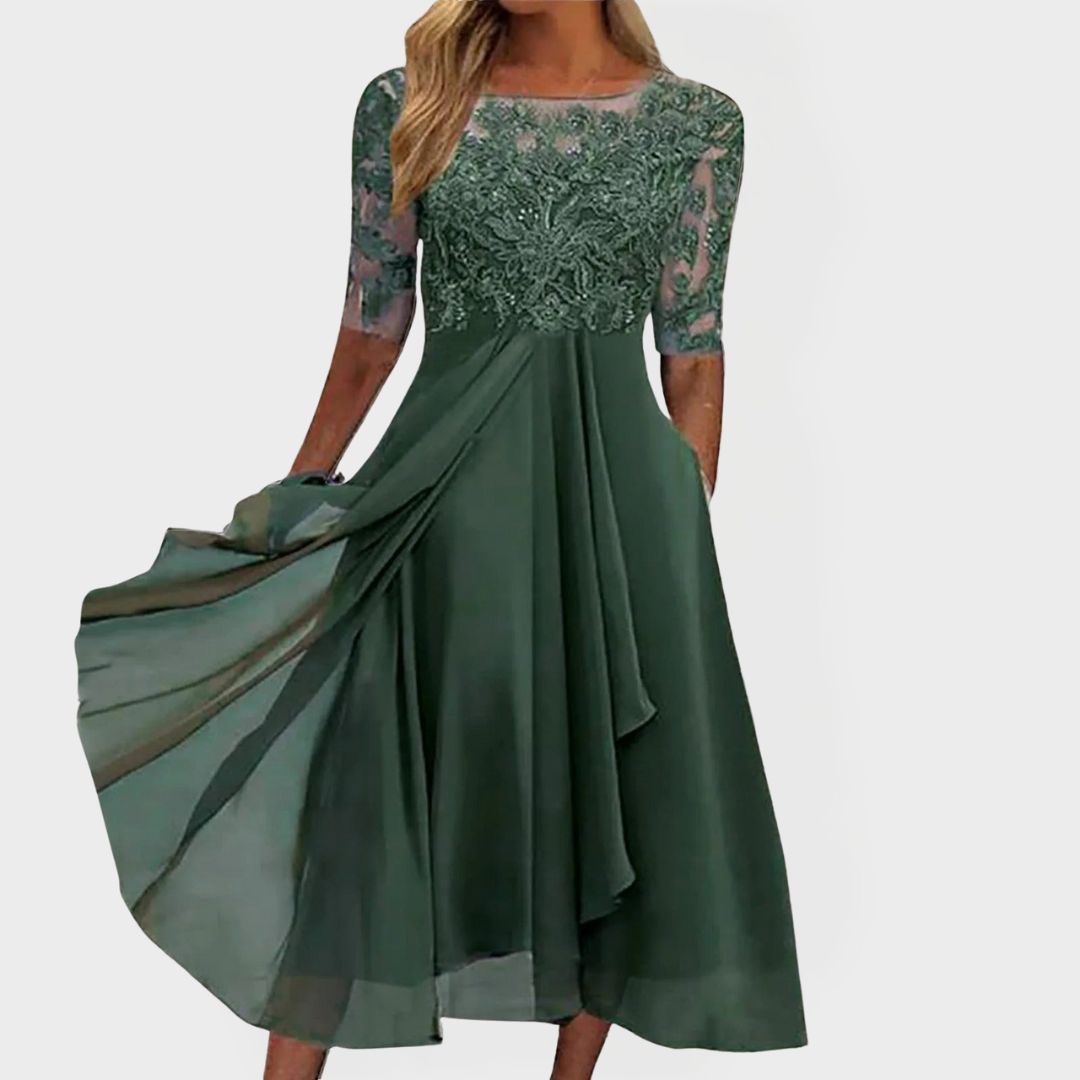 Vestido Bordado con Encaje y Sensación Romántica