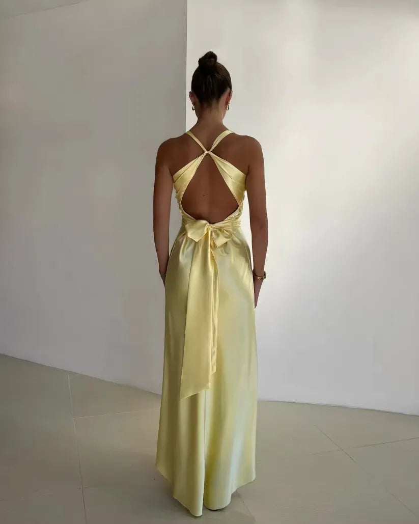 Victoria – Vestido de Resort Moderno