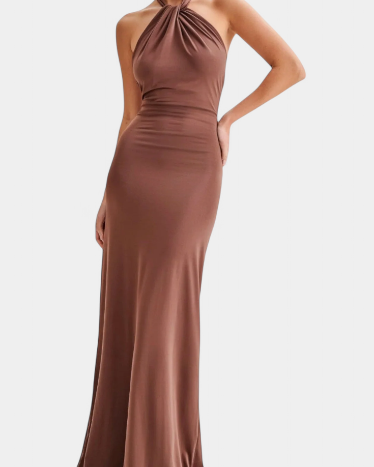 Trinity Vestido Halter Ajustado con Fruncido y Espalda Descubierta