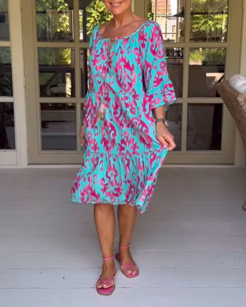 Vestido Rojo Con Estampado Y Mangas Tres Cuartos