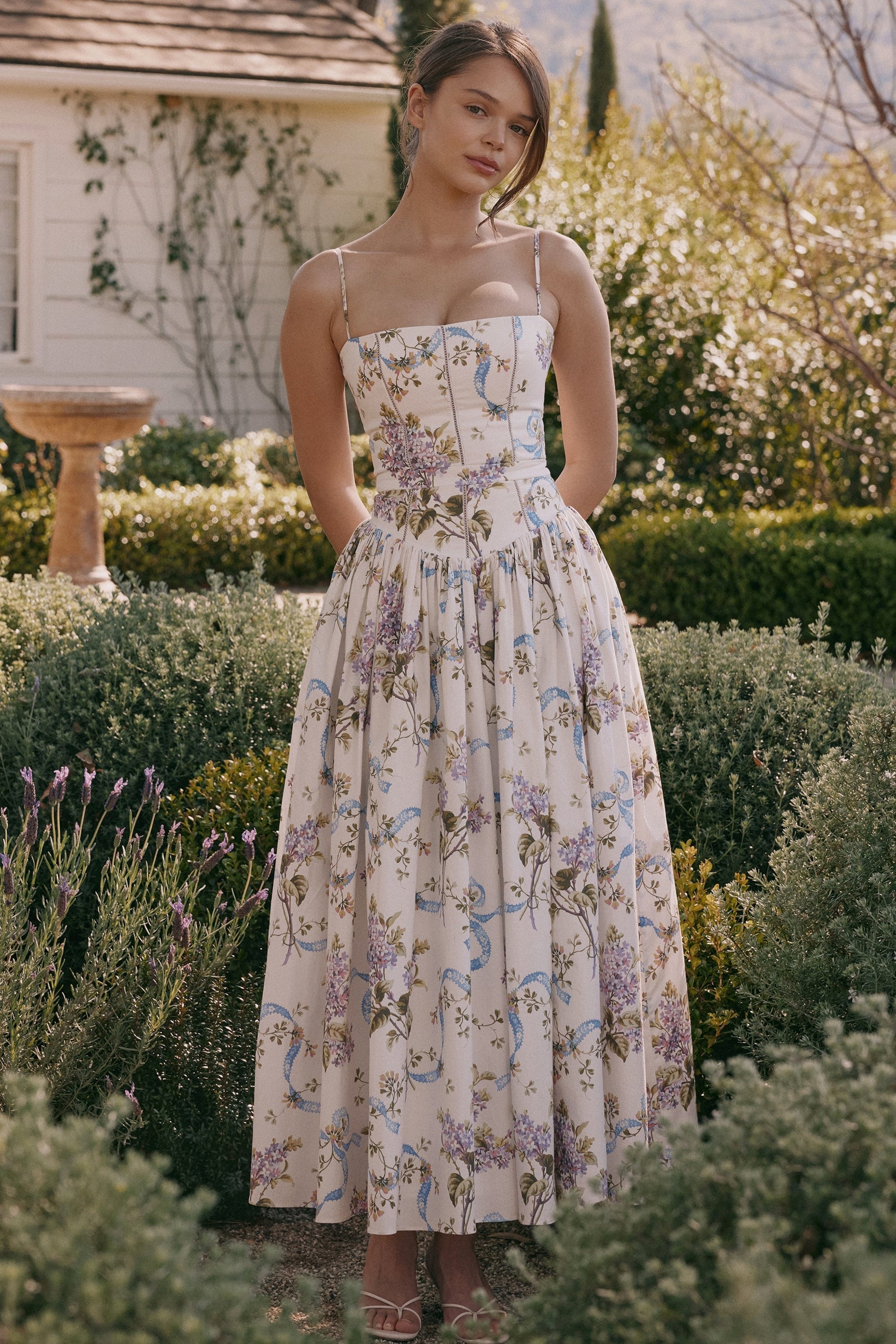 Daisy | Vestido Midi de Flores con Cintura Recolectada