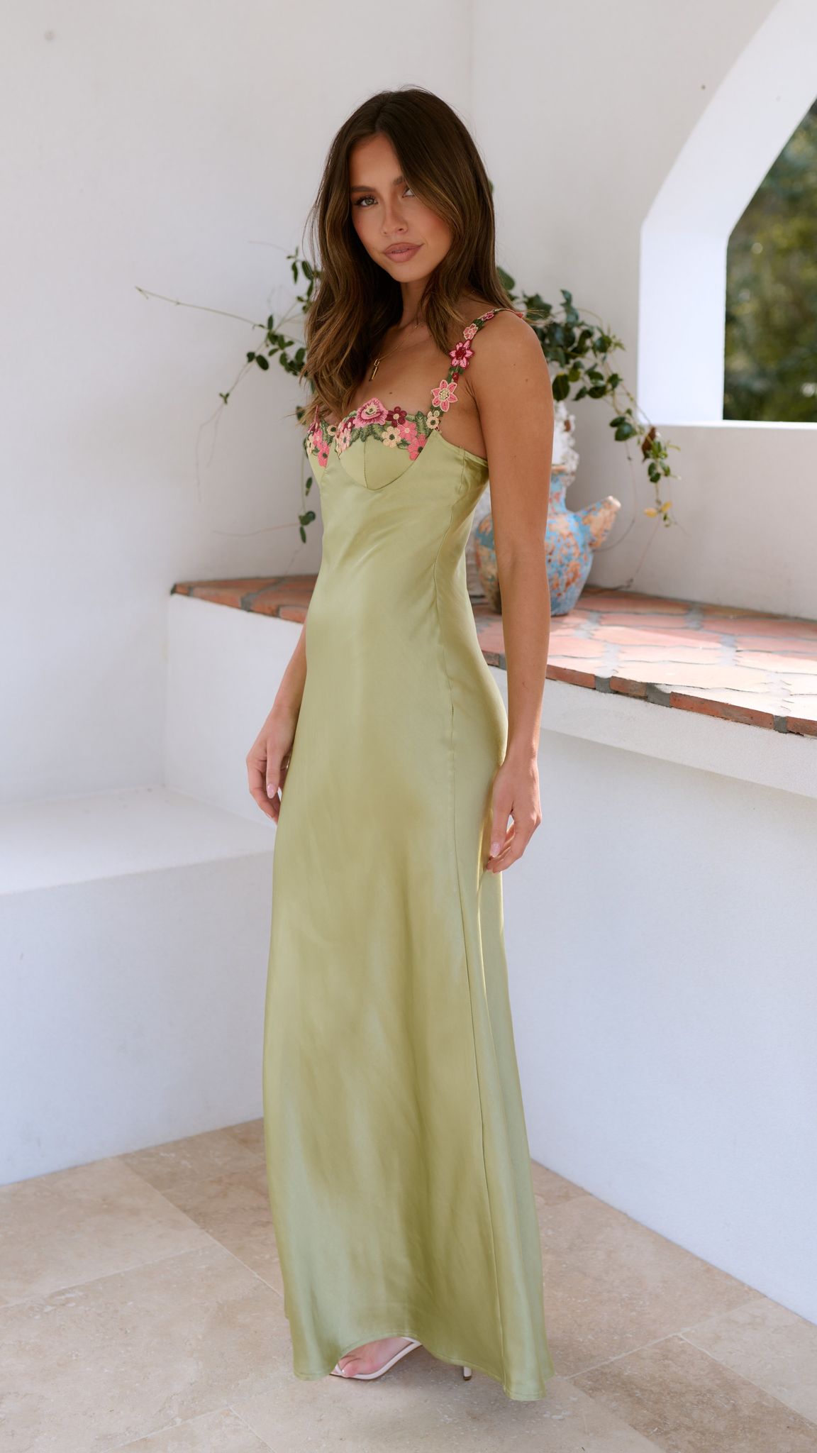 Rhea – Vestido Femenino Suave