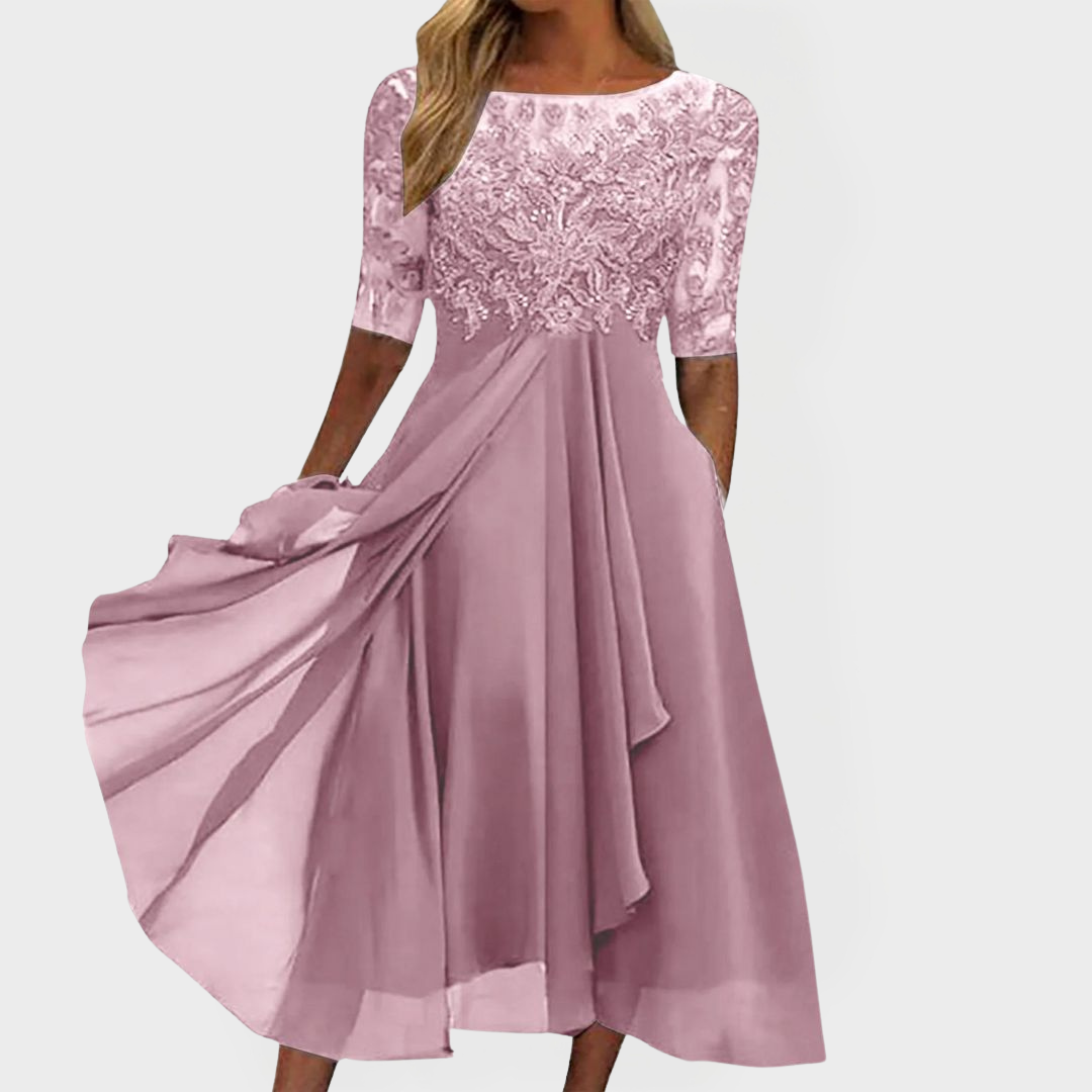 Vestido Bordado con Encaje y Sensación Romántica