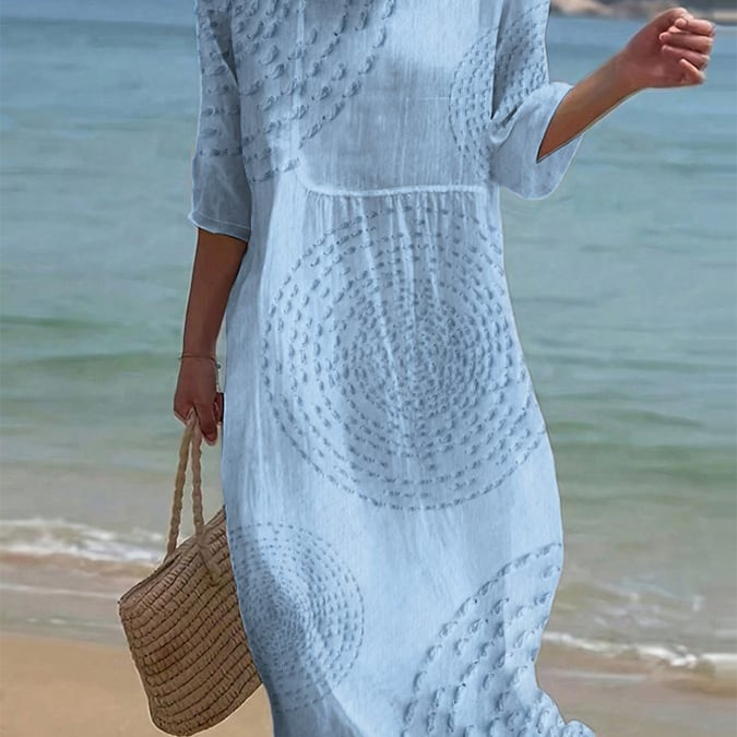 Vestido casual de mujer bordado