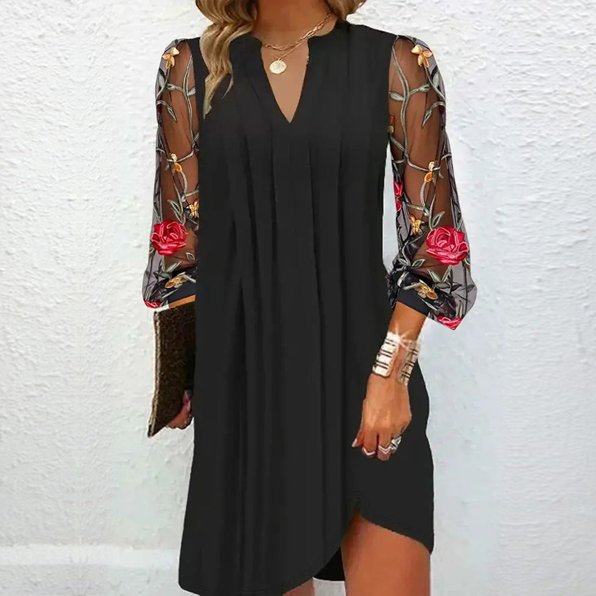 Julia Mini-vestido elegante con mangas transparentes y escote en V