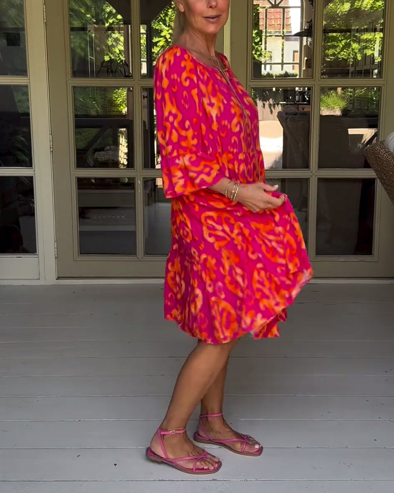 Vestido Rojo Con Estampado Y Mangas Tres Cuartos