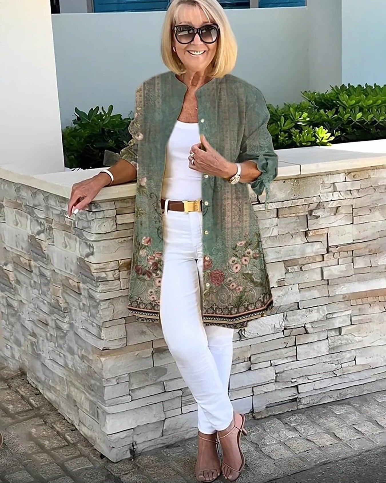 LINDA – CAMISA BOTÓN FLORAL ELEGANTE