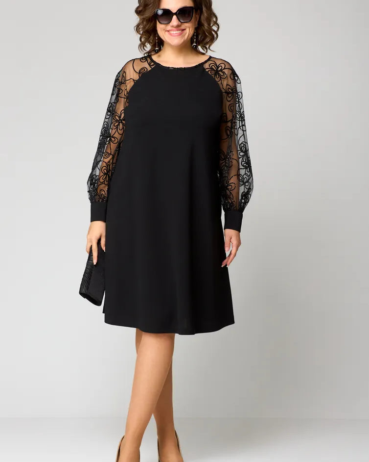 Elara - Vestido con Mangas de Encaje