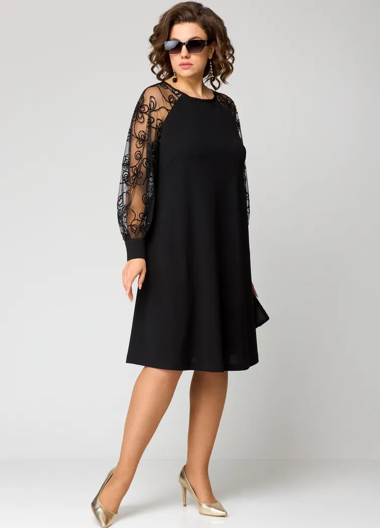 Elara - Vestido con Mangas de Encaje