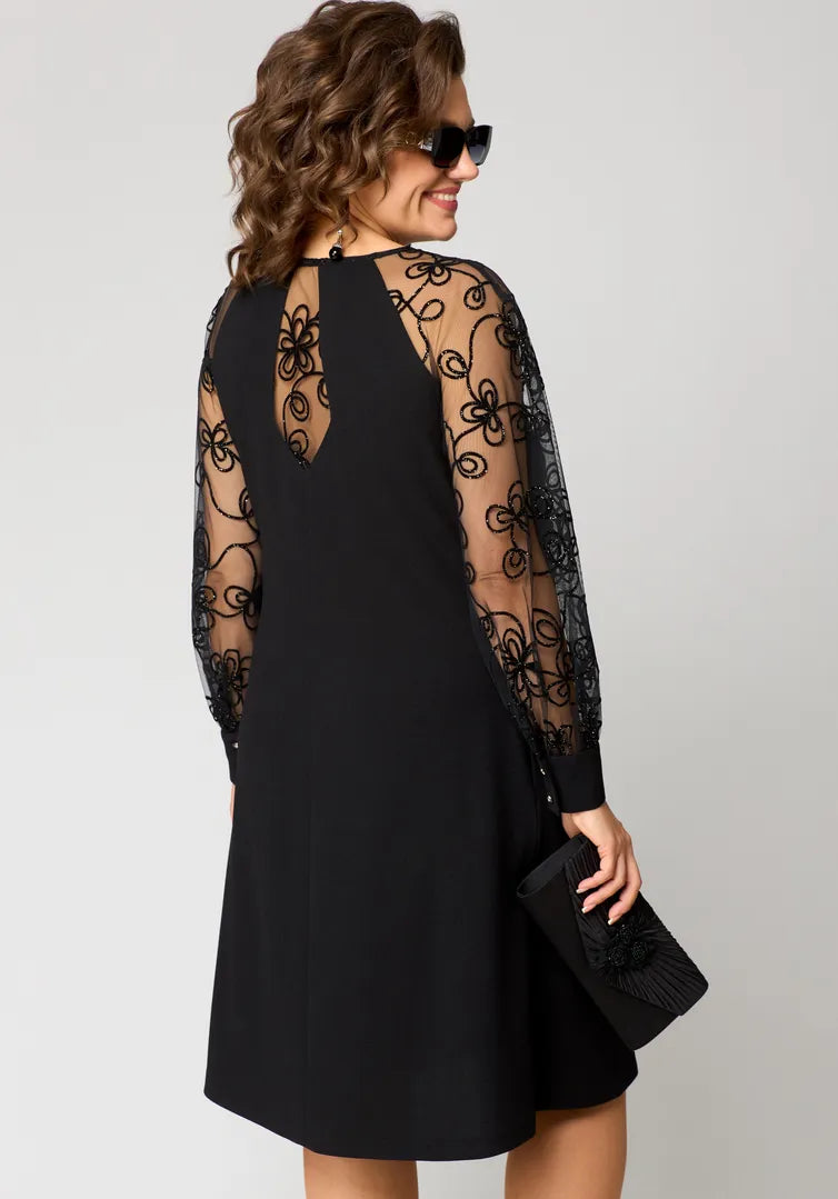 Elara - Vestido con Mangas de Encaje