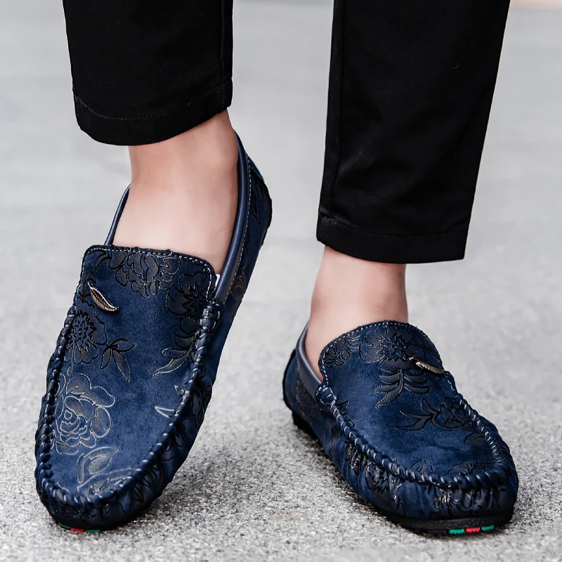 Mocasines florales de piel