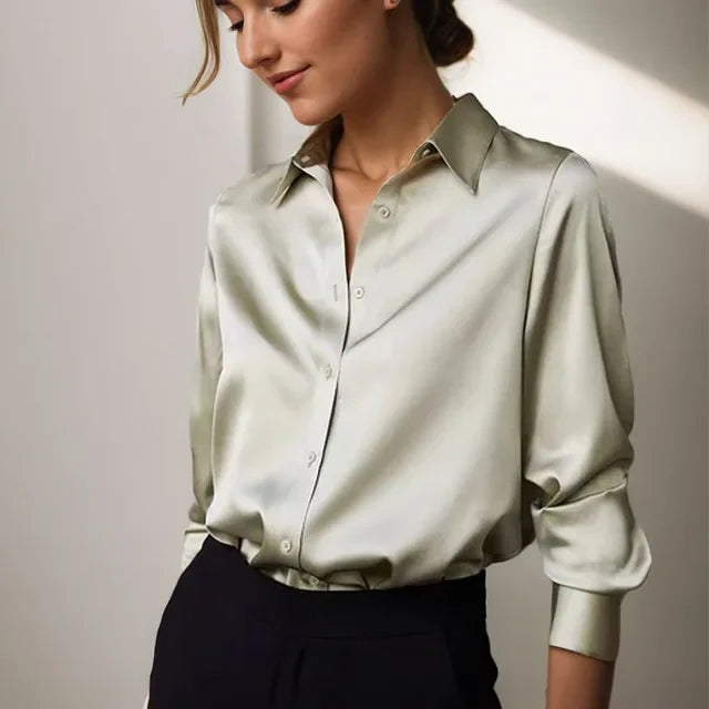 Lorenae | Blusa para mujer con botones y diseño elegante de manga larga