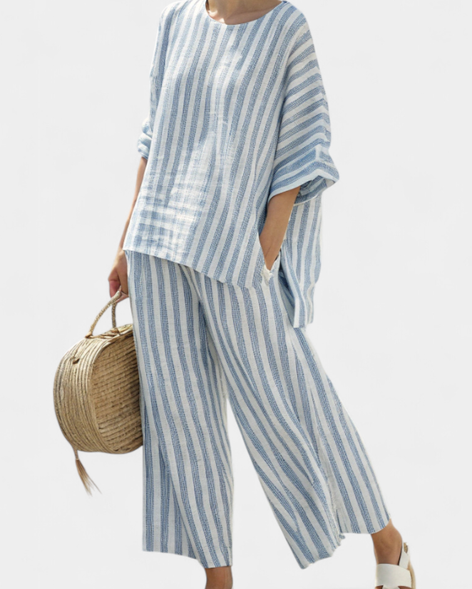 Leigh | Sofisticado top de lino a rayas azules y pantalones holgados