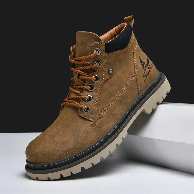 ETHAN – BOTAS RÚSTICAS PARA EXTERIORES