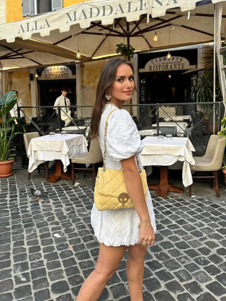 LÉNA - VESTIDO FLORAL DE TENDENCIA