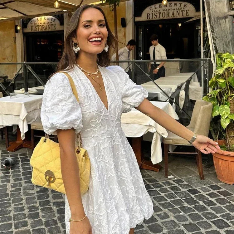 LÉNA - VESTIDO FLORAL DE TENDENCIA