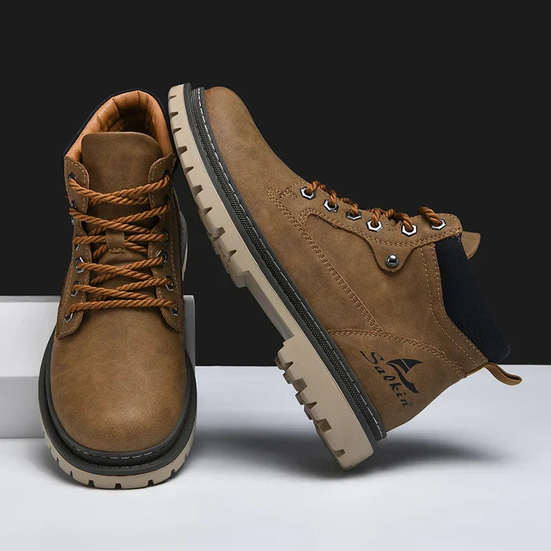 ETHAN – BOTAS RÚSTICAS PARA EXTERIORES