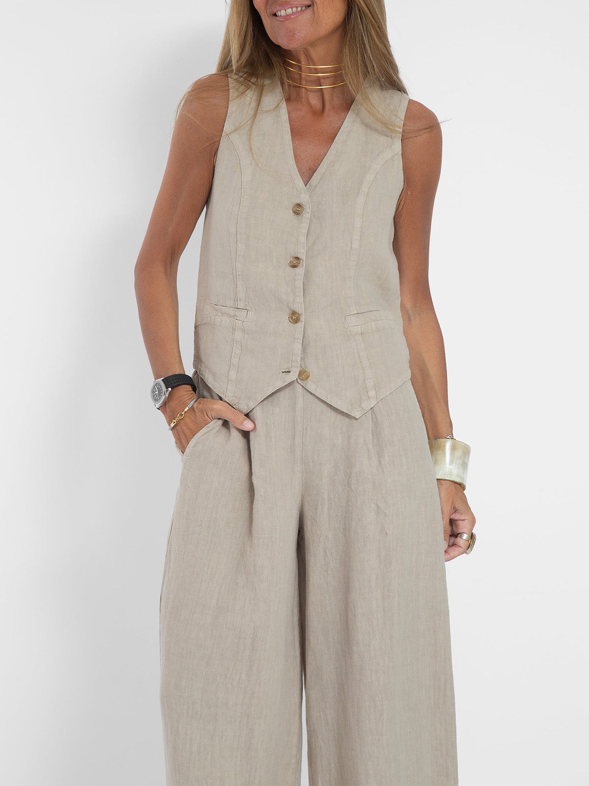 Aira - Conjunto de Chaleco con Botones y Pantalones Anchos