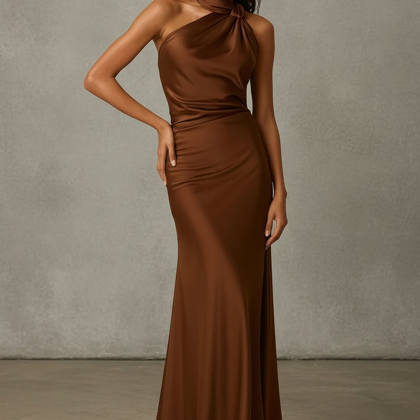 VESTIDO LARGO SATINADO DE GALA