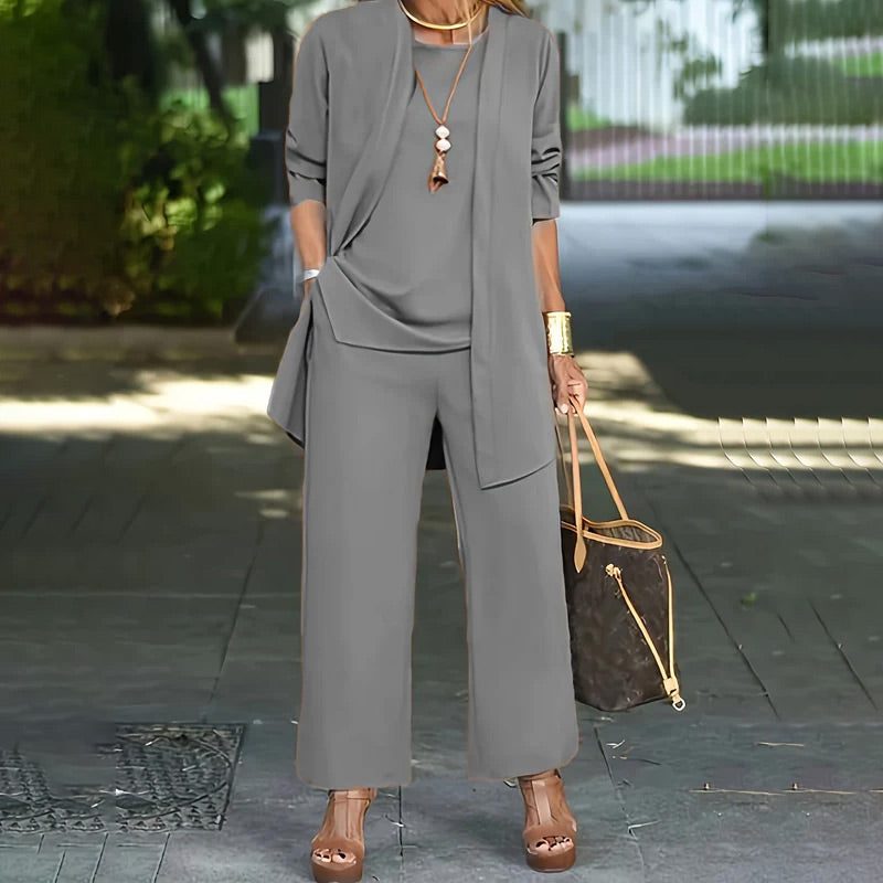 Conjunto Chic de 3 Piezas para Mujeres con Corte Suelto