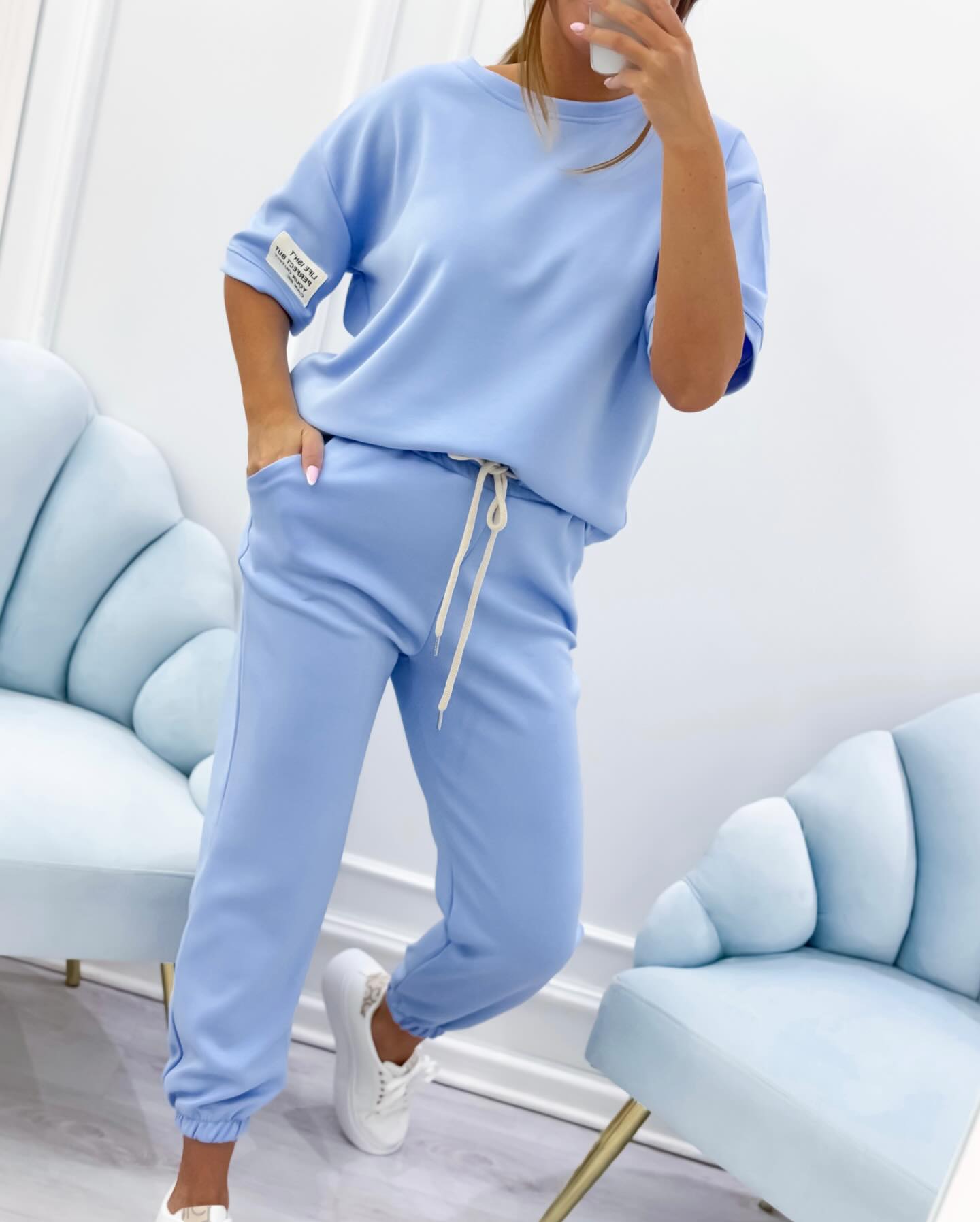 Conjunto Casual para Damas: Top Sólido y Pantalones
