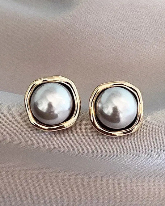 Pendientes de Perlas Negras Elegantes con Gracia Atemporal