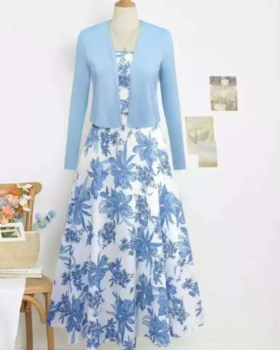 Robe midi unique à imprimé végétal bleu avec veste