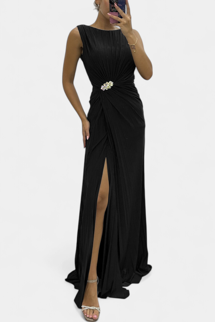 Shiloh | Vestido Maxi Plisado con Abertura Lateral y Escote Cruzado