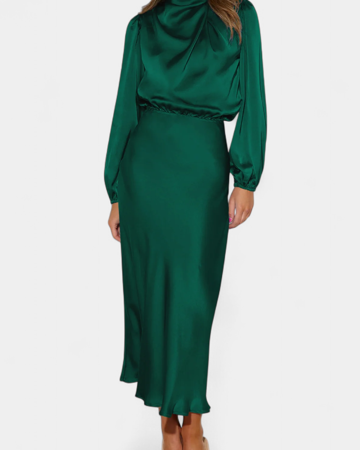 Cecila Vestido Maxi con Cuello Alto y Detalle Floral