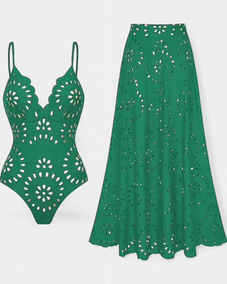 Auhria | Swimsuit con Falda y Detalle Floral Calado