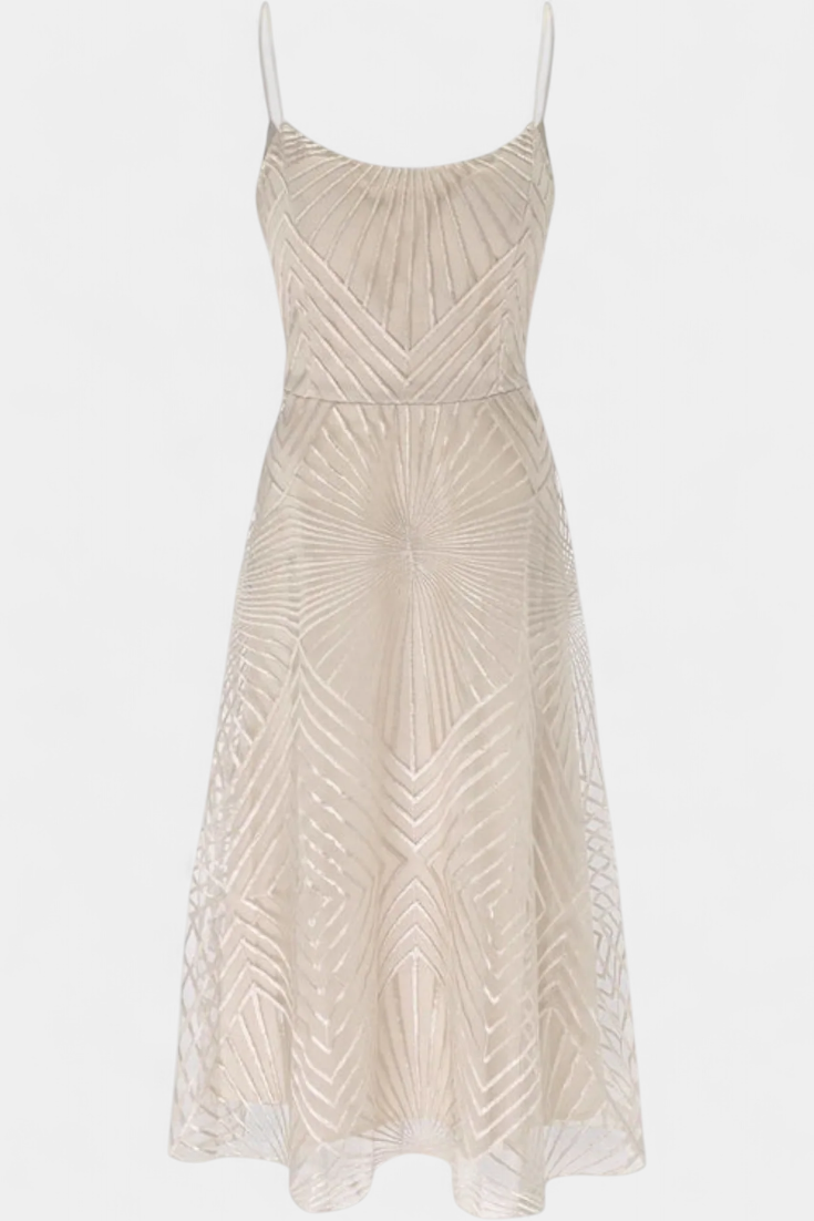 Everleigh Vestido Largo con Bordados y Corte en A