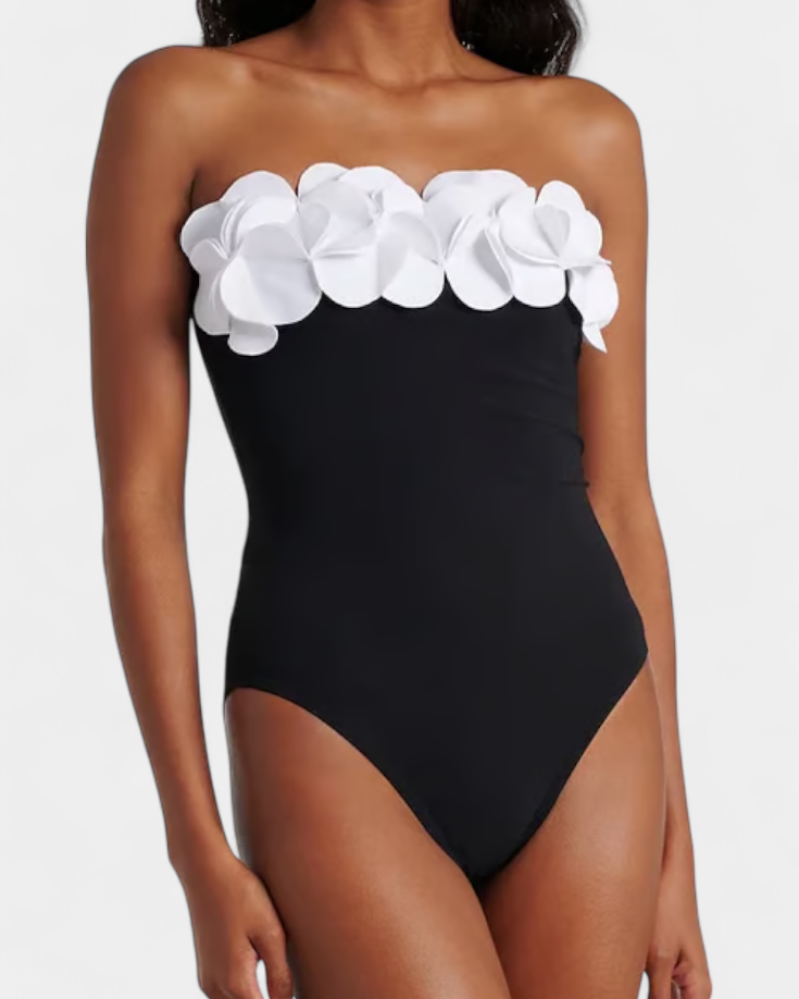 Ahria | Conjunto de Bañador con Flores 3D y Falda Envolvente
