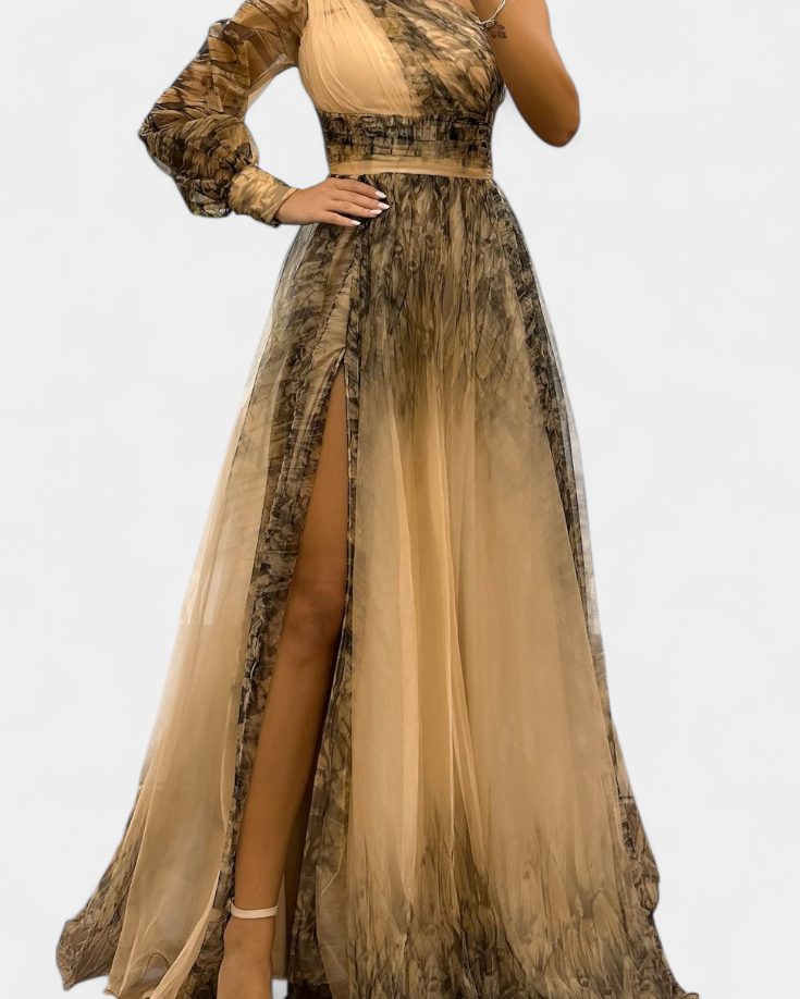 Becca Vestido Maxi de Chiffón con Hombro Descubierto y Flor Voluminosa