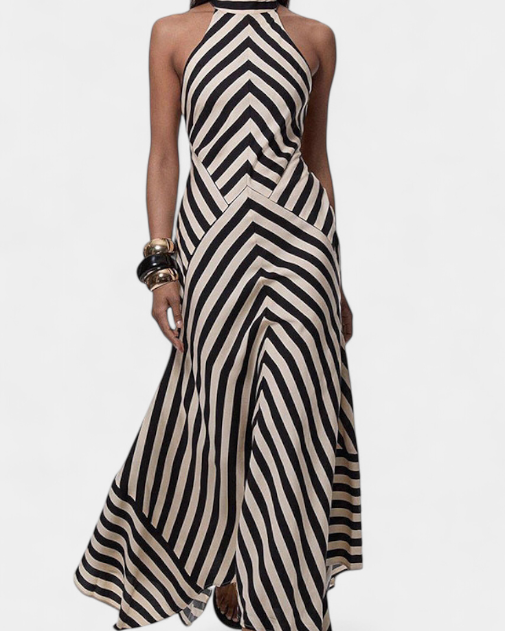 Crispina Vestido Maxi Halter con Rayas Chevron y Espalda Descubierta