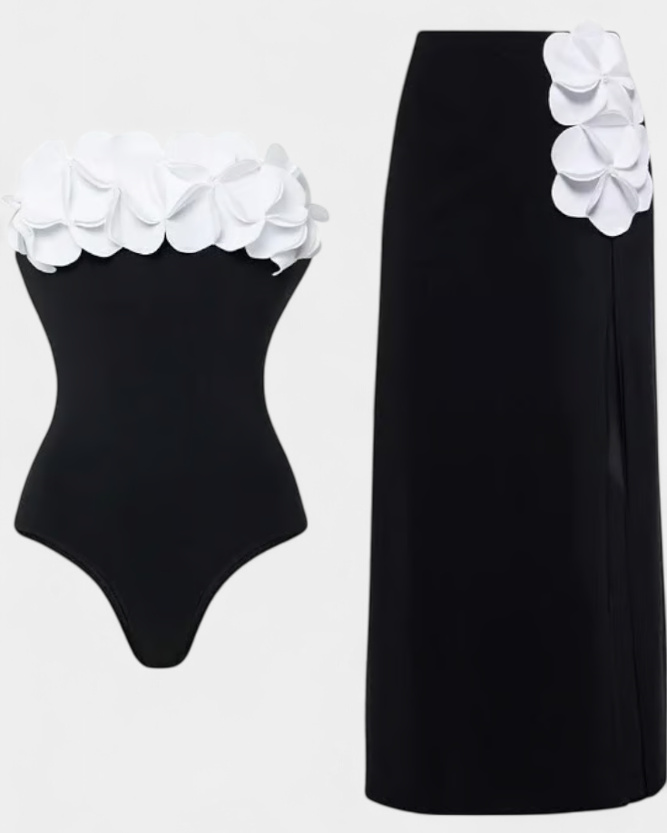 Ahria | Conjunto de Bañador con Flores 3D y Falda Envolvente