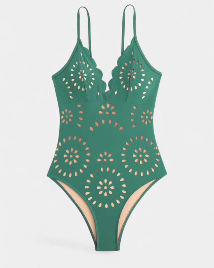 Auhria | Swimsuit con Falda y Detalle Floral Calado