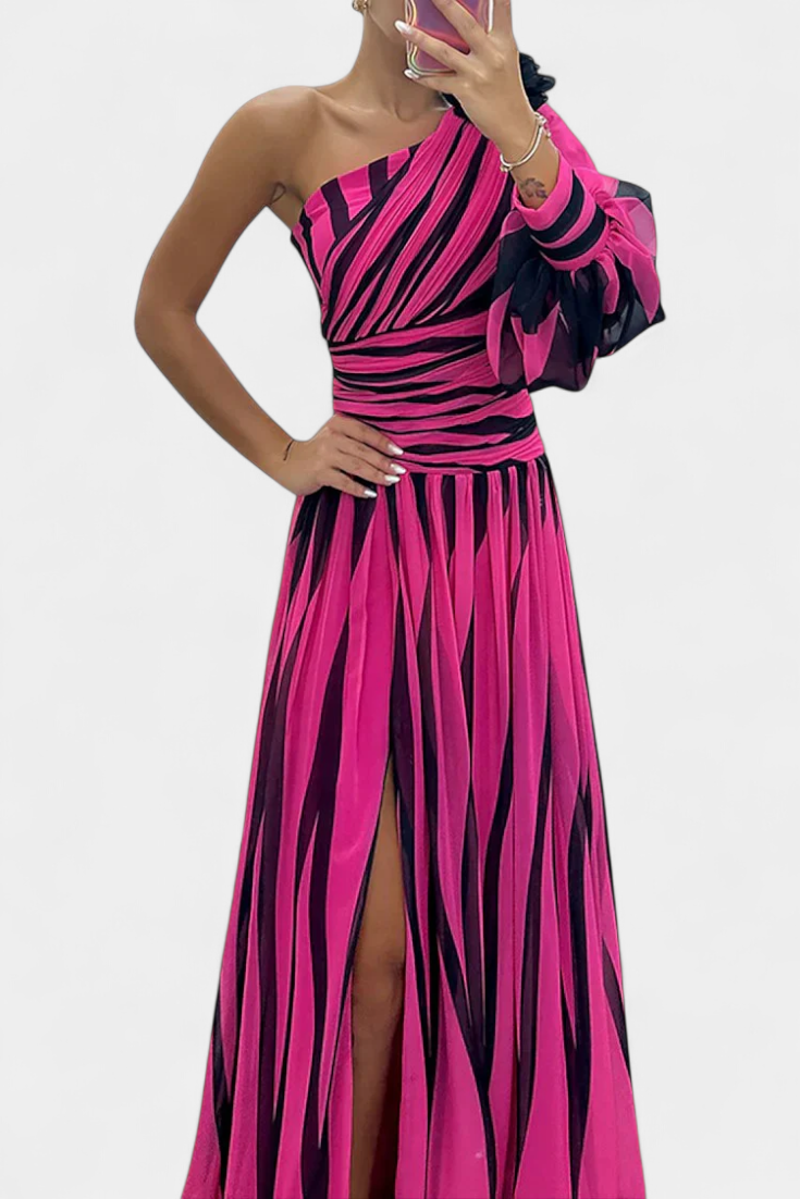 Bethania | Vestido Maxí Elegante de Rayas con Un Solo Hombro