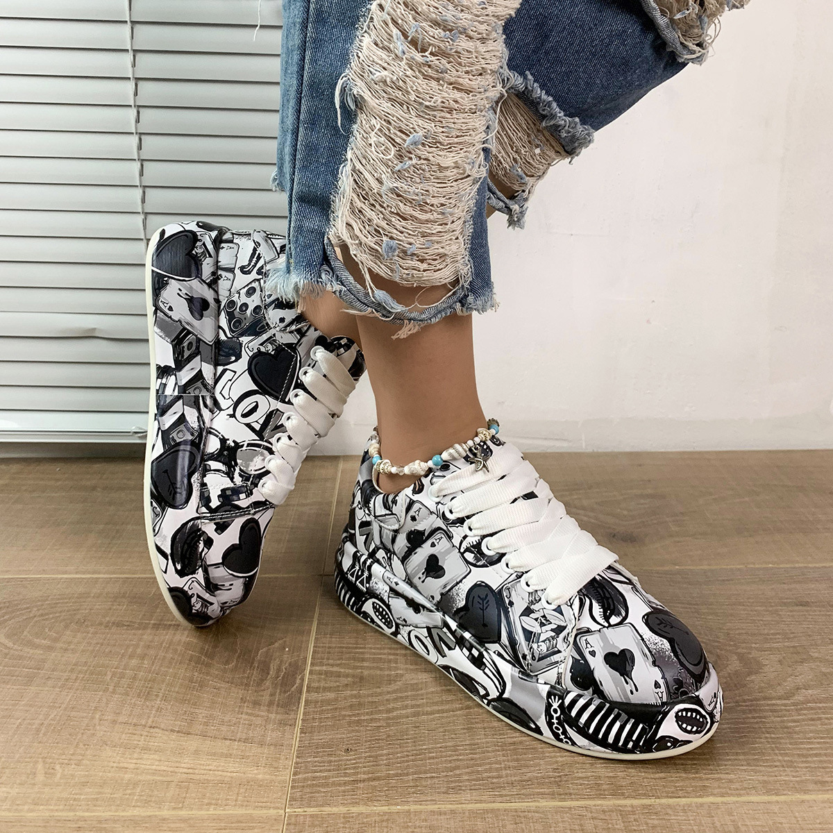 Mia - Zapatillas de Mujer con Estampado Graffiti