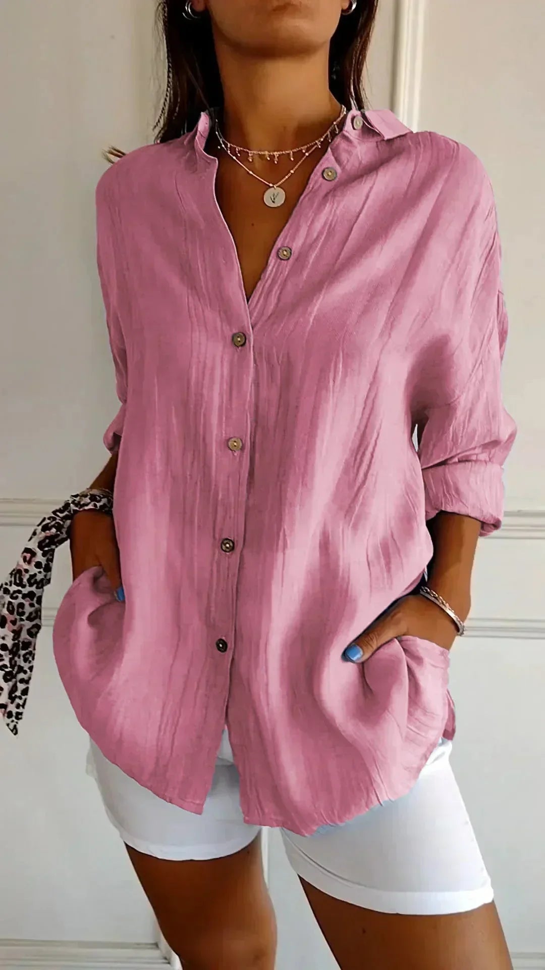 KAIA – BLUSA DE ALTA CALIDAD