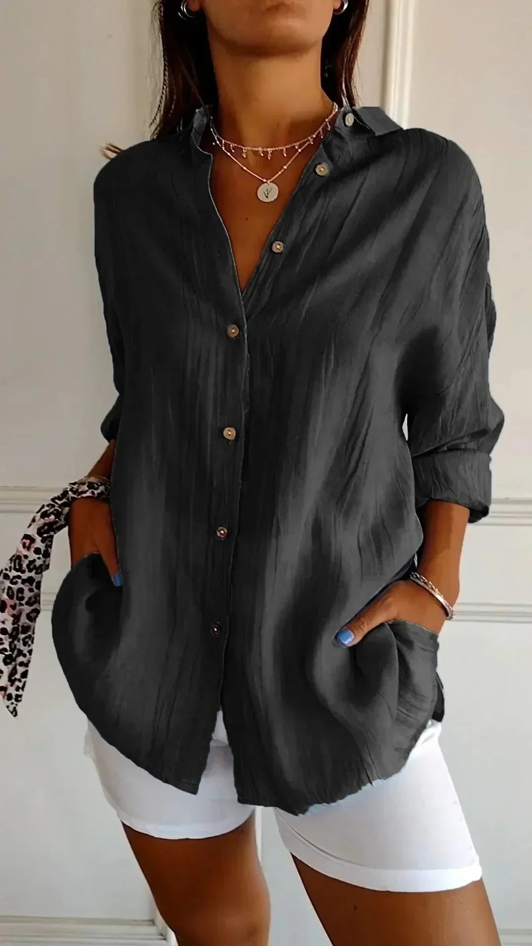 KAIA – BLUSA DE ALTA CALIDAD