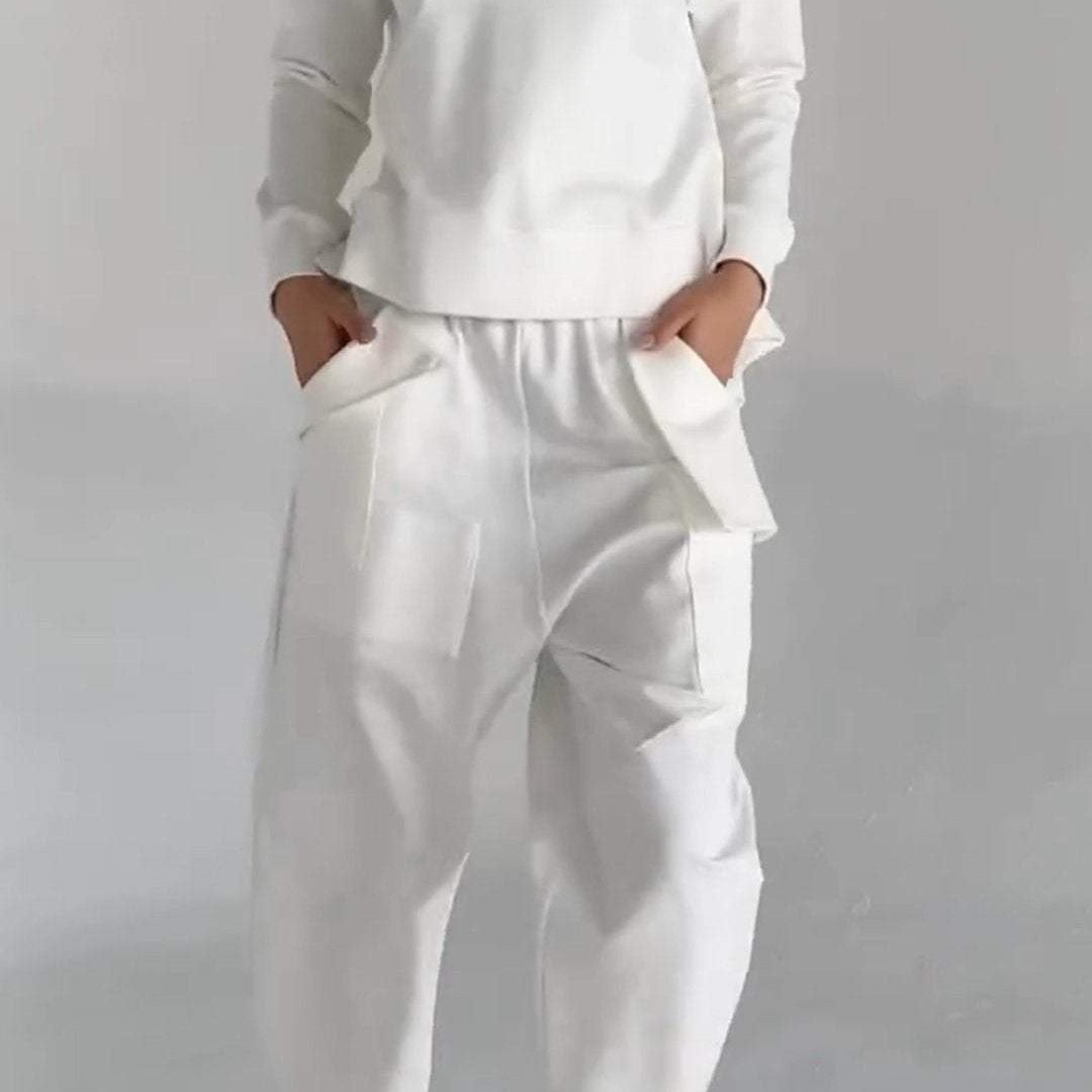 Lotte | Conjunto de Dos Piezas con Cuello Redondo y Mangas Largas