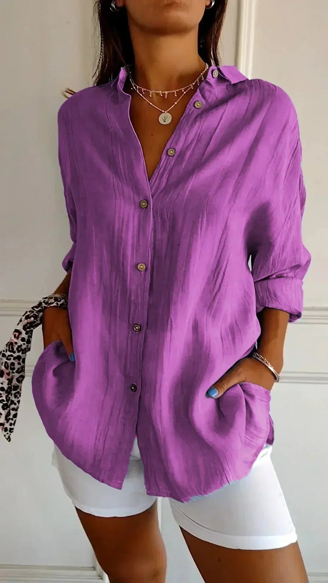 KAIA – BLUSA DE ALTA CALIDAD