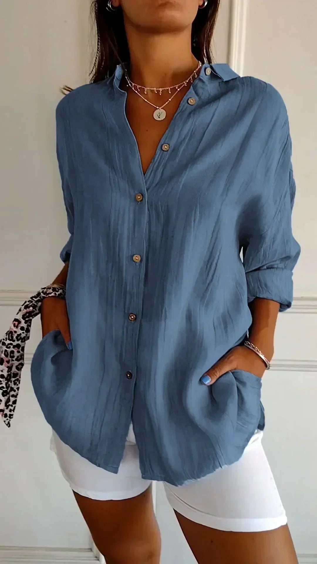 KAIA – BLUSA DE ALTA CALIDAD