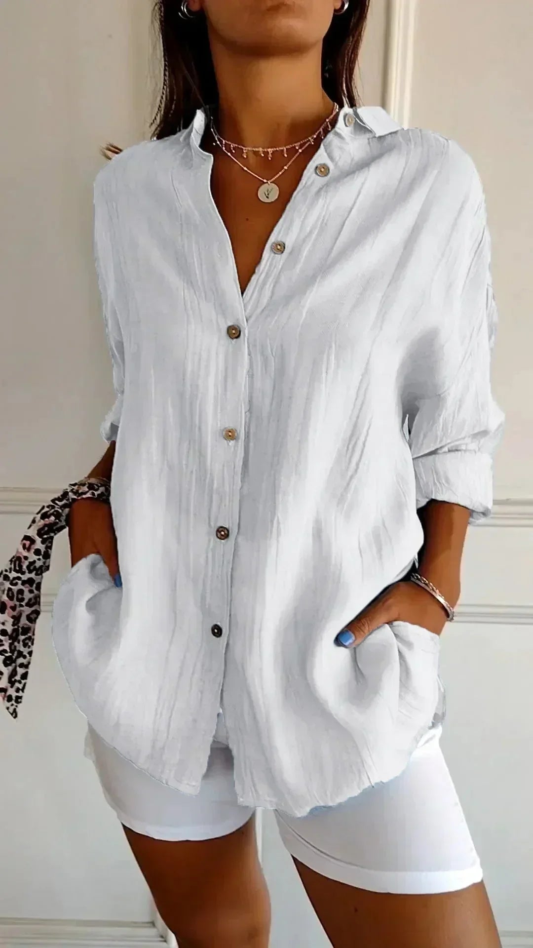 KAIA – BLUSA DE ALTA CALIDAD