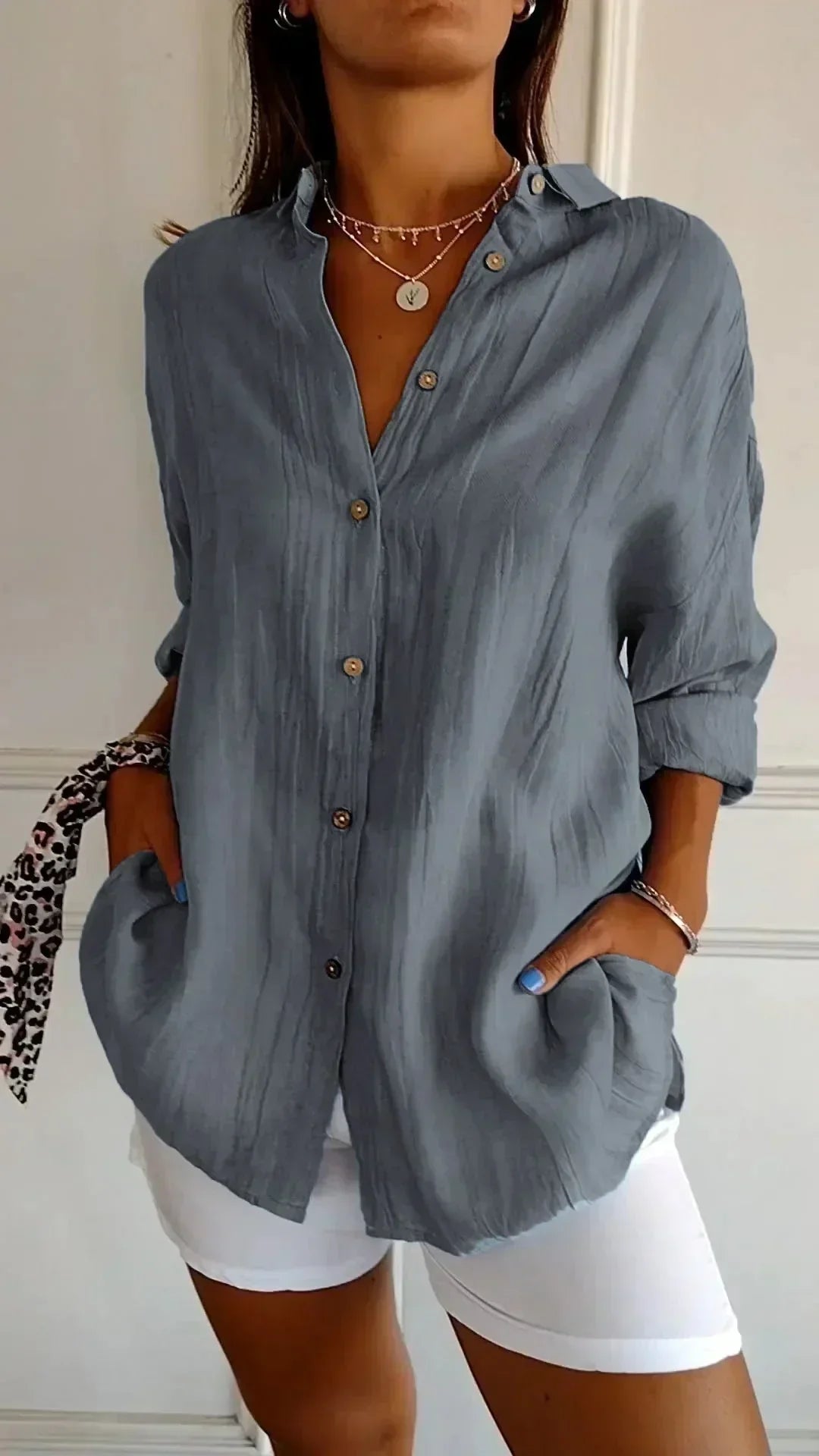KAIA – BLUSA DE ALTA CALIDAD