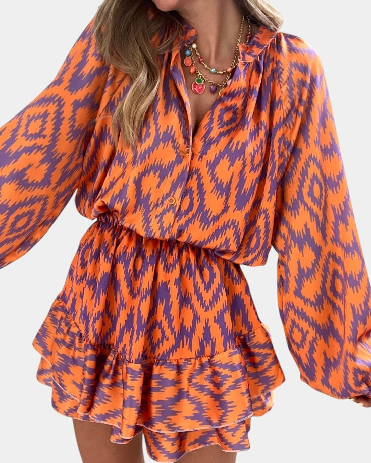 Yasmine | Mono Mini con Volantes y Estampado Ikat