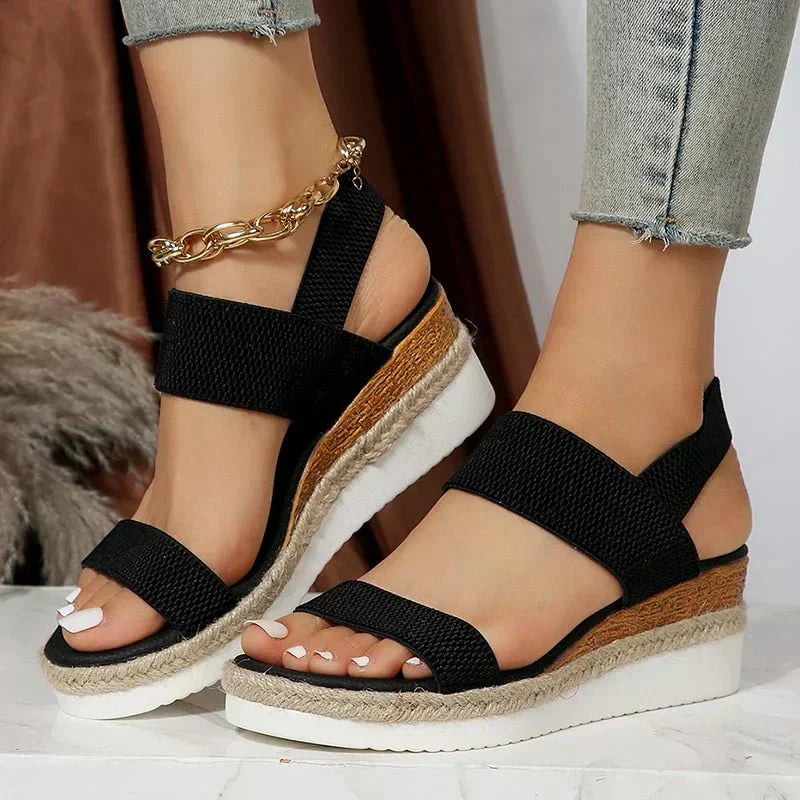 Virela | Sandalias de plataforma para mujer con tiras anchas acolchadas | Confort